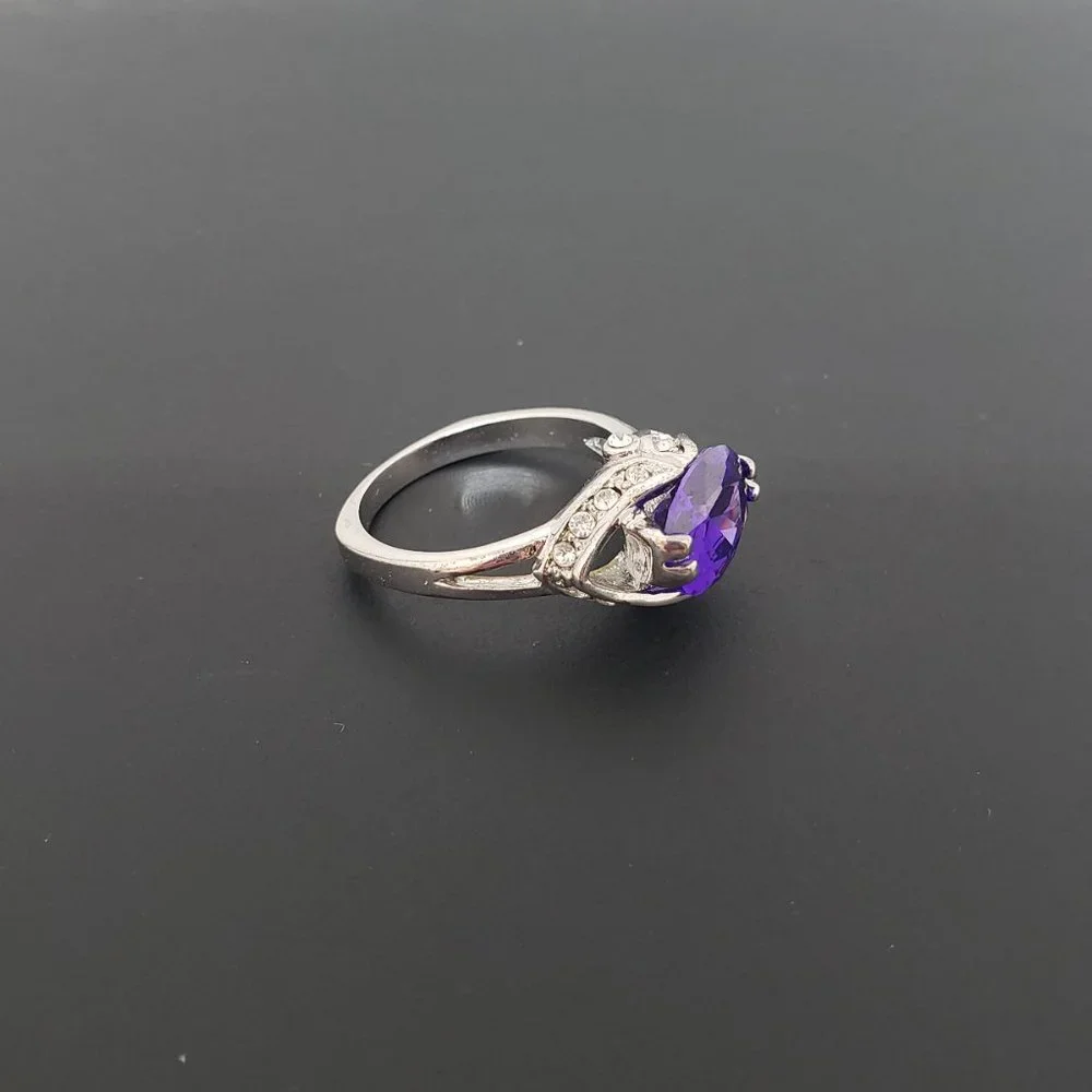 Simulated Amethyst & Rhinestone Silver Tone Ring Size 6 - Picture 4 of 10